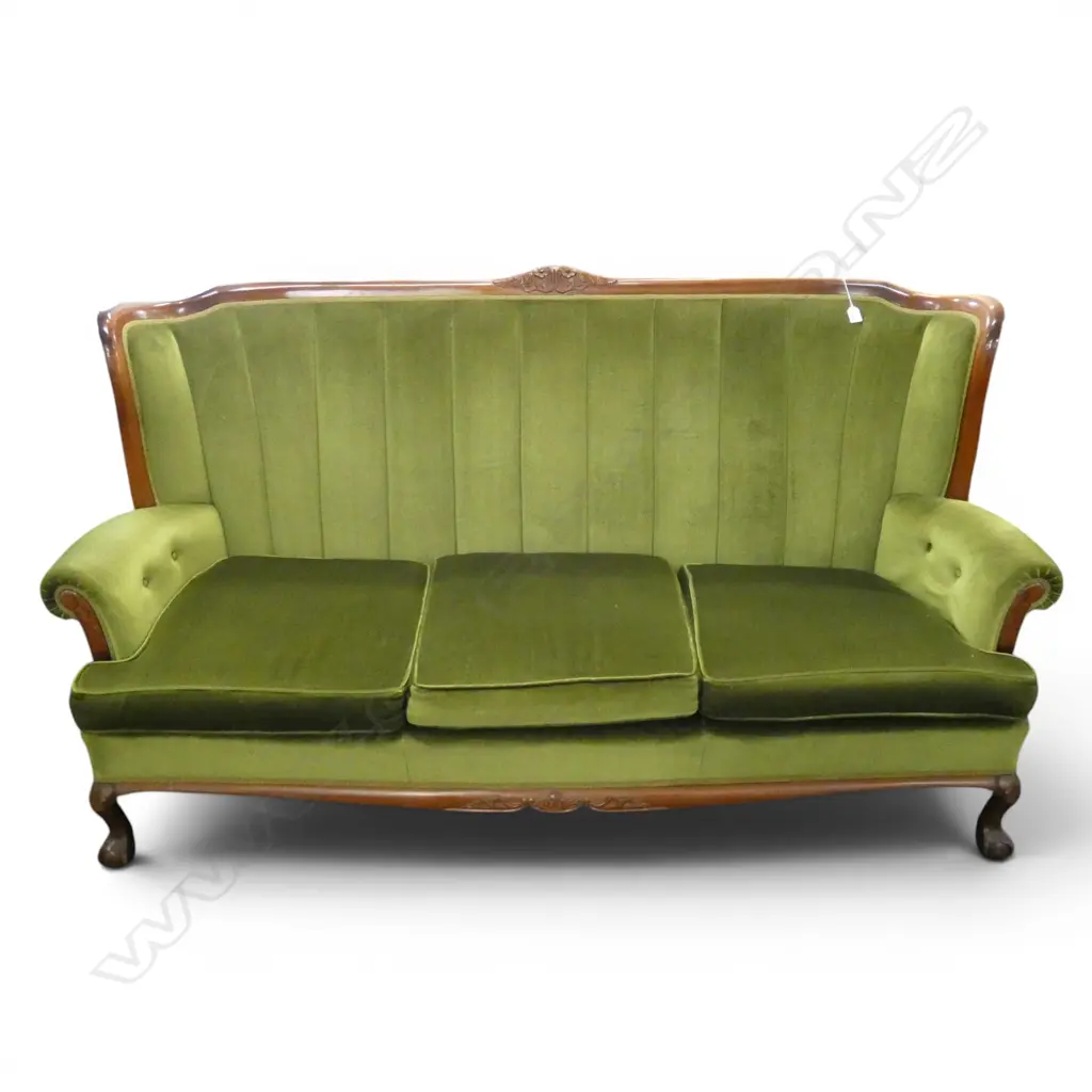 GREEN VELVET SOFA Image 1++