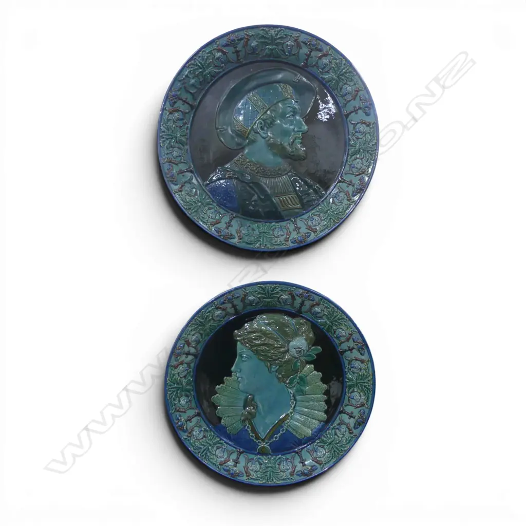 PR MAJOLICA CONTINENTAL FIGURAL PLAQUES ALL FAULTS DIA350MM Image 1++