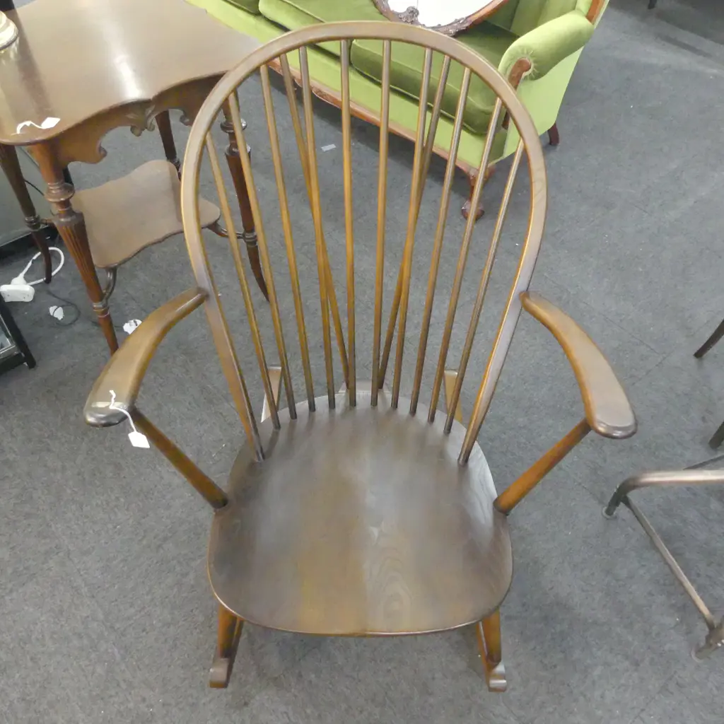 ERCOL MODEL 315 ROCKING CHAIR Image 1++
