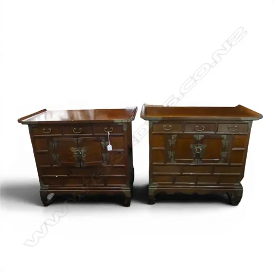 PR ORIENTAL CABINETS 670x330x590mm