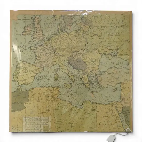 EARLY/MID 20thC JIGSAW MAP OF EUROPE SHOWING NAZI GERMANY OCCUPIED TERRITORIES one piece missing 480x480mm