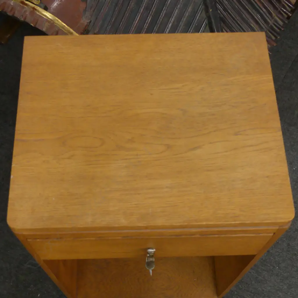 PR DECO OAK BEDSIDE CABINETS 350x290x655mm Image 1++