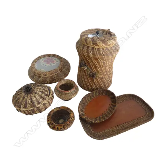 7 WOVEN NATURAL FIBRE ITEMS INCL. 3 PINE NEEDLE LIDDED CONTAINERS H.370mm