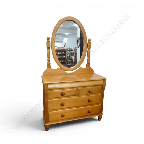 KAURI DRESSER, RUSKE FURNITURE CHCH 1050x490x1710mm