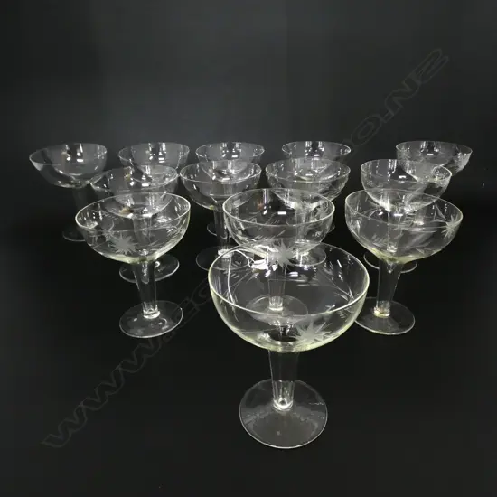 13 HOLLOW STEM CHAMPAGNE GLASSES H.115mm