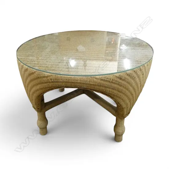 LUSTY LLOYD LOOM SIDE TABLE, GLASS TOP H.395mm, 560mm dia
