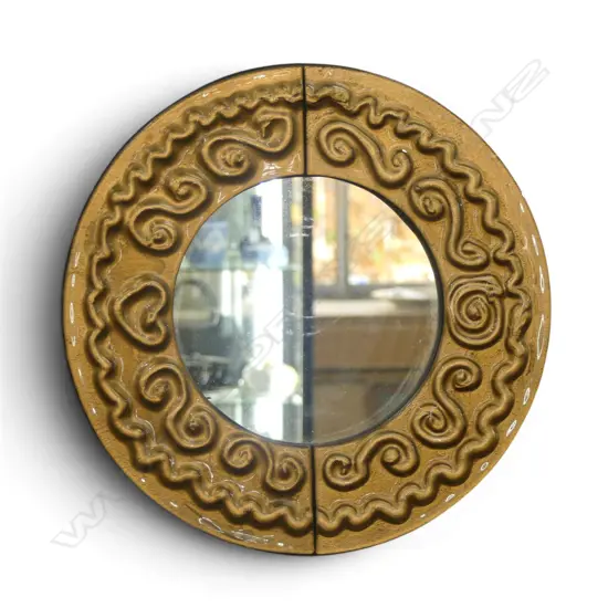 MIRROR w. GOLD GLASS FRAME 400mm dia