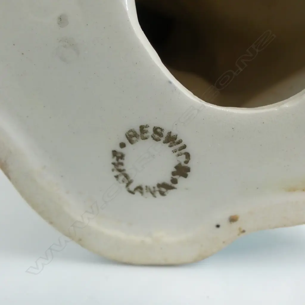  Beswick bird ‘Chickadee’ # 929. Perched on a floral decorated stump. H.140mm.  Image 1++