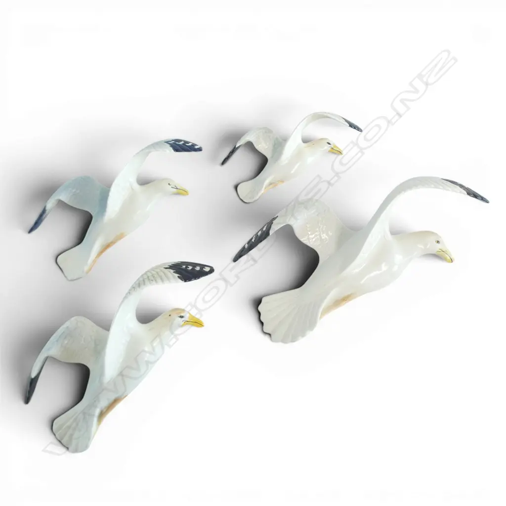 IMPRESSIVE LARGE 4 BESWICK SEAGULL SET. Numbered 658 1 to 4. Longest.364mm. Image 1++