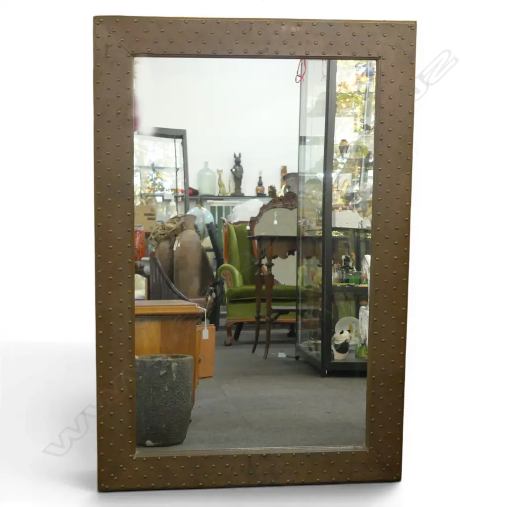 MIRROR w. STUDDED COPPER FRAME 1200x800mm Image 1++