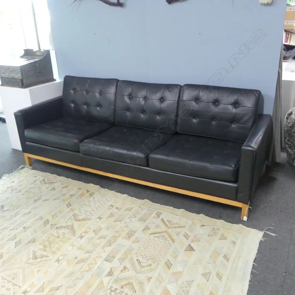BARCELONA STYLE BLACK LEATHER SOFA 2300x800x800mm Image 1++