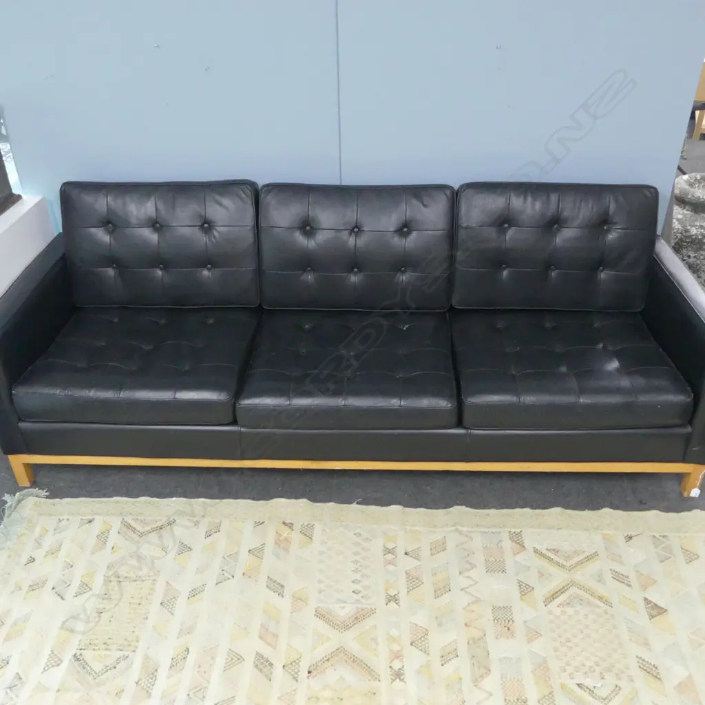 BARCELONA STYLE BLACK LEATHER SOFA 2300x800x800mm Image 1++