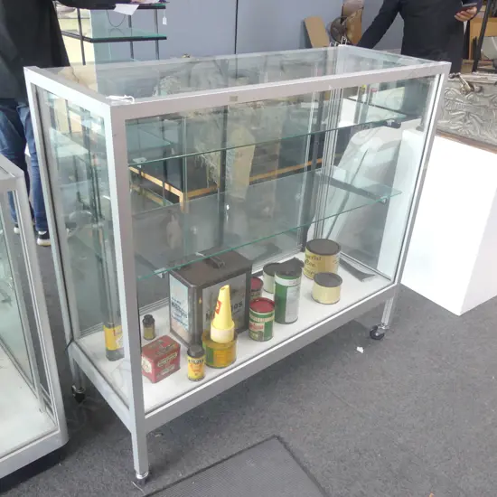 POLISHED ALLUMINUM SHOP DISPLAY CABINET ON WHEELS H1130MM L1200MM