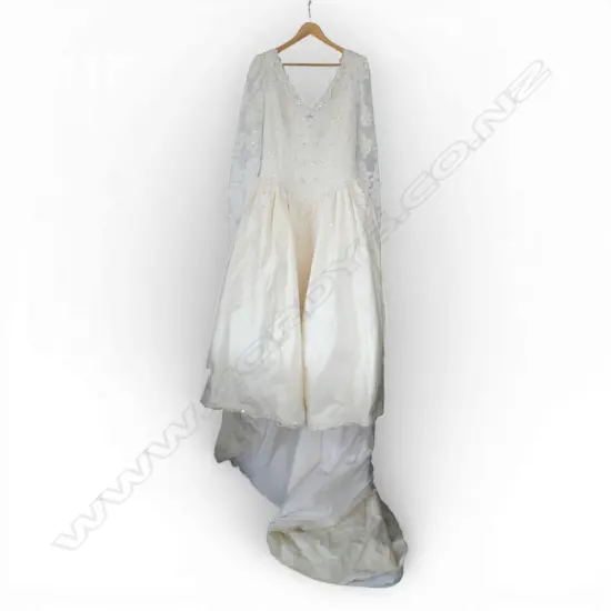 SILK WEDDING DRESS, MADE IN TAIWAN, SIZE 16