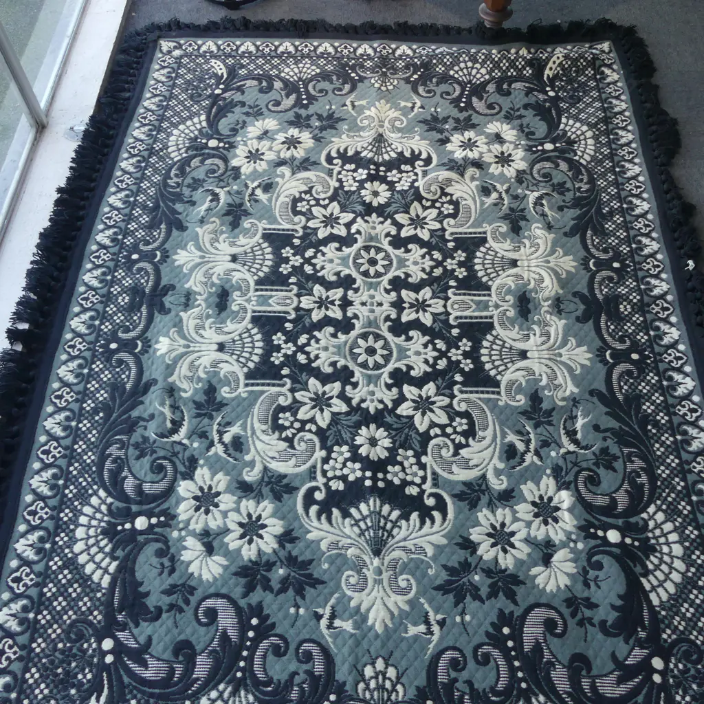 LG MACHINED RUG Image 1++