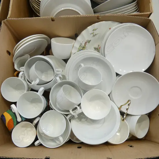 BOX OF GERMAN WHITE DINNER WARE & OTHER CHINA 