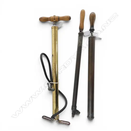 VINTAGE BRASS FOOT PUMP & 2 SPRAYERS