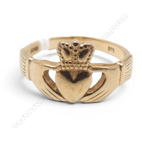 9CT CLADDAGH RING, 3.2gms