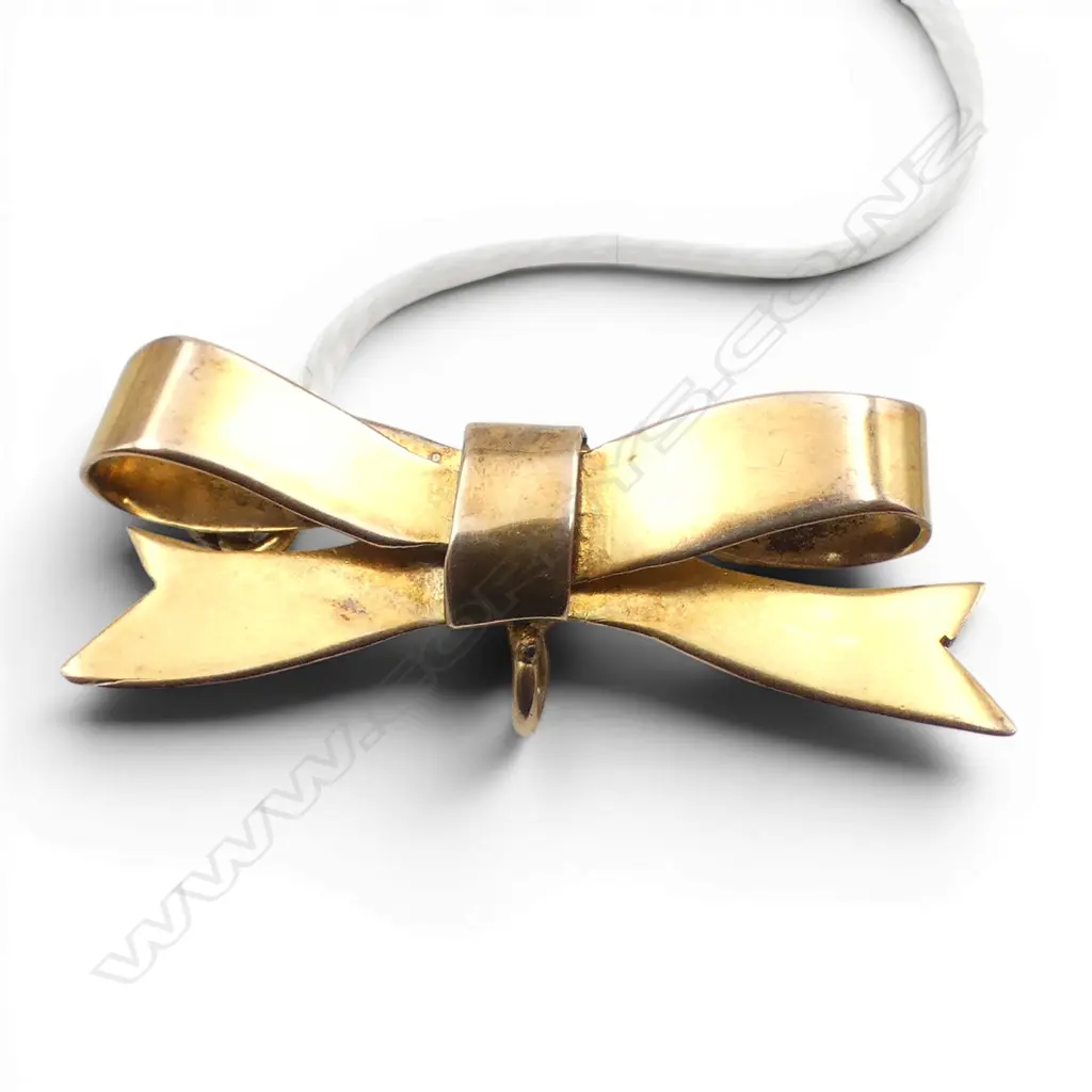 9CT GOLD BOW 4.35gms Image 1++