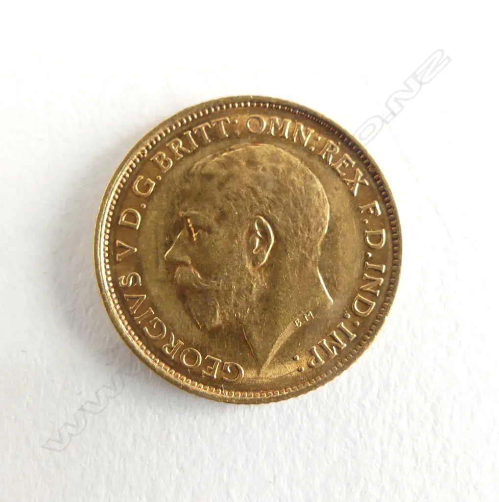 1915 GOLD HALF SOVEREIGN SYDNEY MINT Image 1++