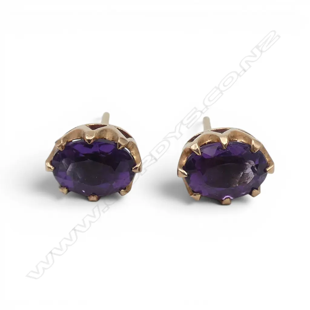 PR 9ct GOLD & AMETHYST claw set STUD EARRINGS no butterflies 1.54gms Image 1++
