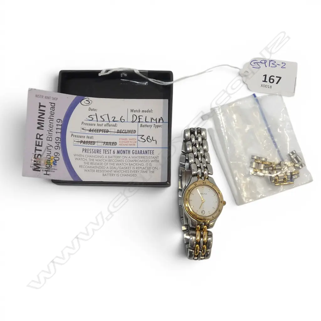 LADIES DELMA WRISTWATCH with links & new battery Image 1++