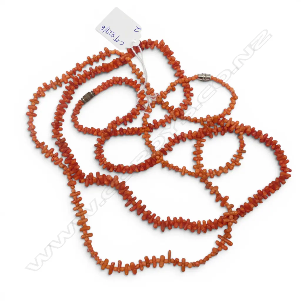 2 CORAL NECKLACES - CLASPS STUCK Image 1++