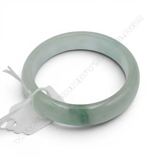 CHINESE JADE BANGLE, 55mm int. dia, BOXED