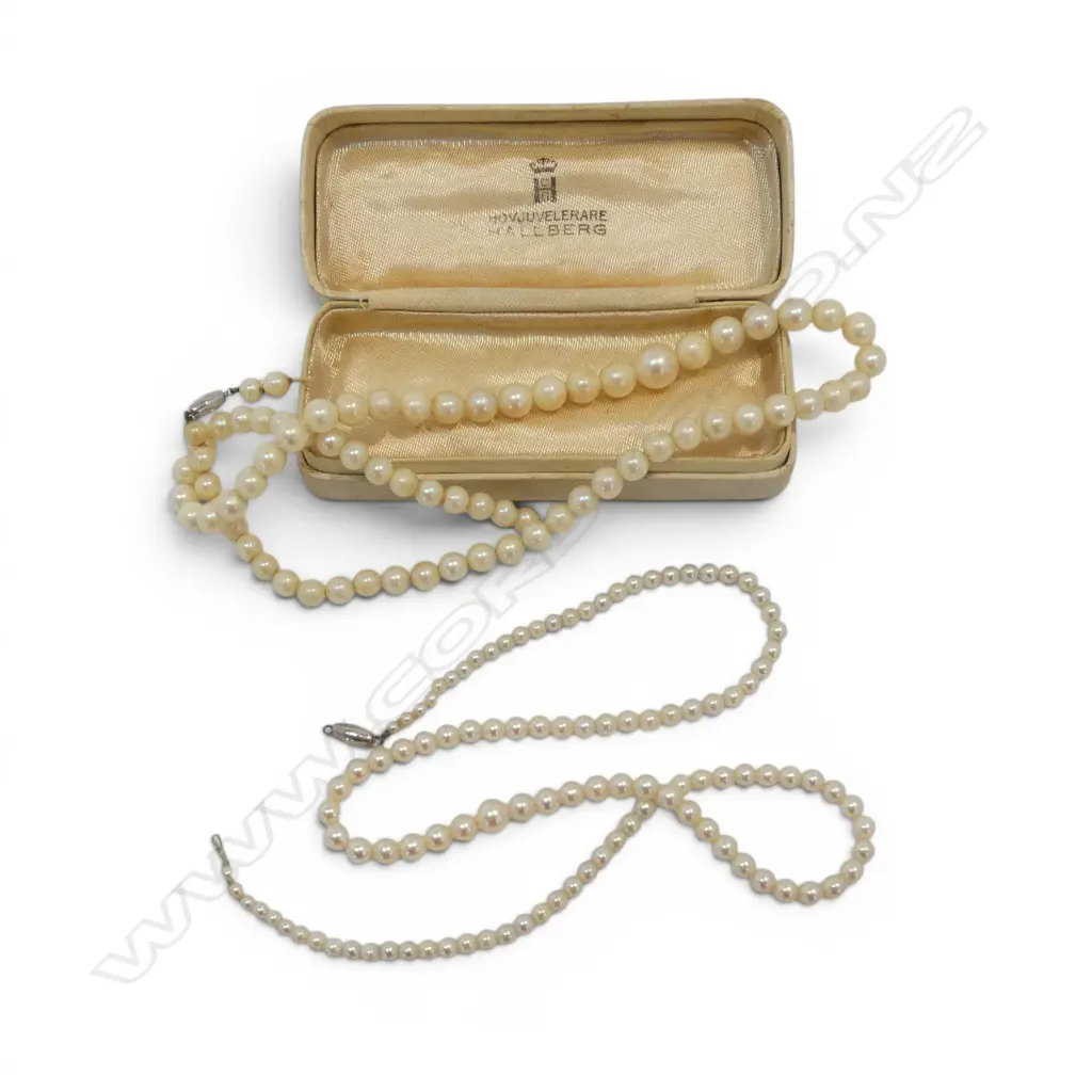 2 CULTURED PEARL STRANDS L.410 390mm both a/f Image 1++
