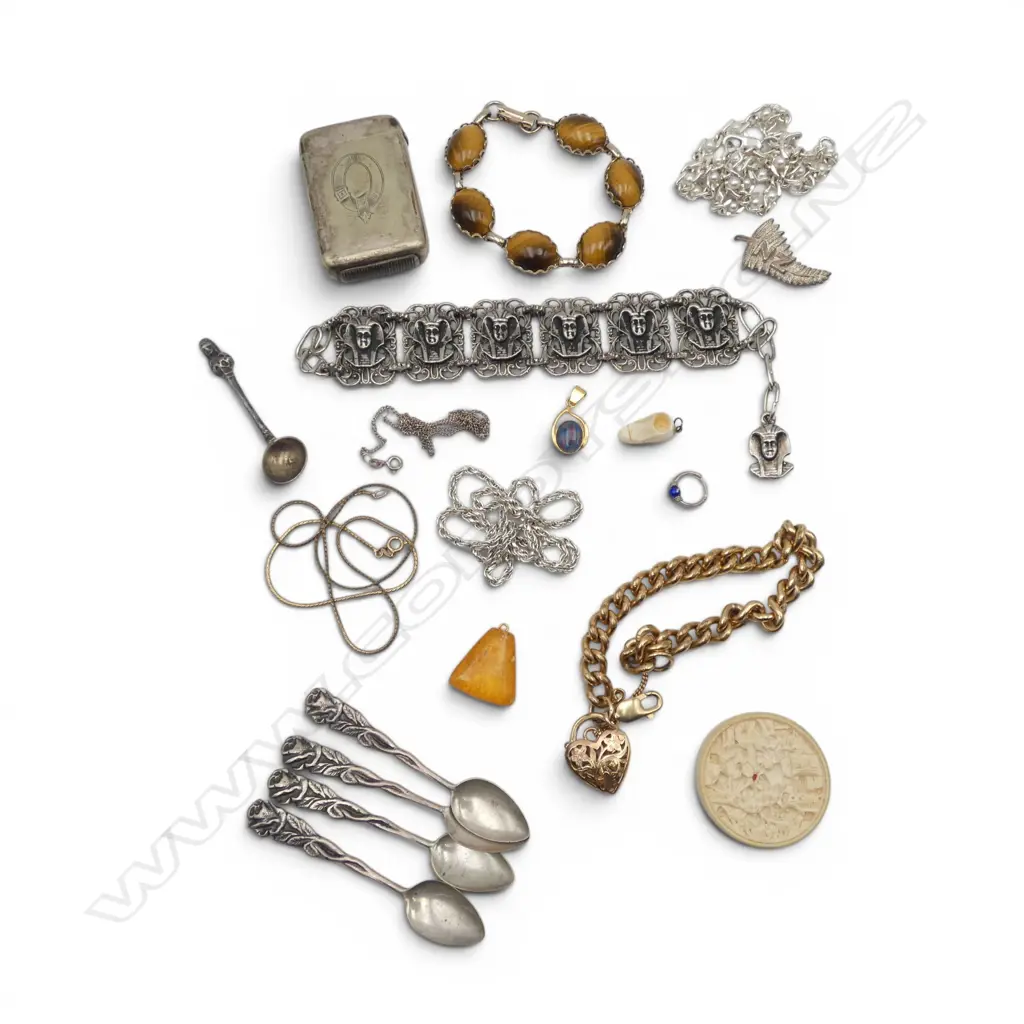 OLD CHINESE IVORY BACKGAMMON COUNTER + MINI SHOE CHARM + SILVER APOSTLE SALT SPOON + BAG COSTUME JEWELLERY ETC Image 1++