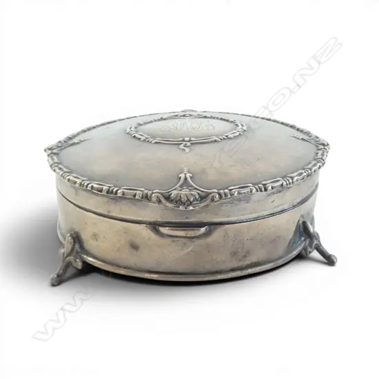 S/SILVER JEWELLERY BOX  BENT LEG WEIGHTED TOTAL WIEGHT 184GMS