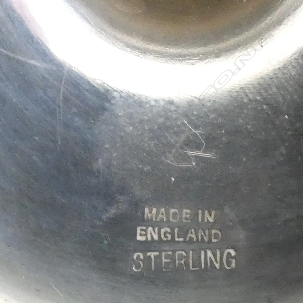 SMALL S/SILVER STEMMED DISH 105.9GMS Image 1++