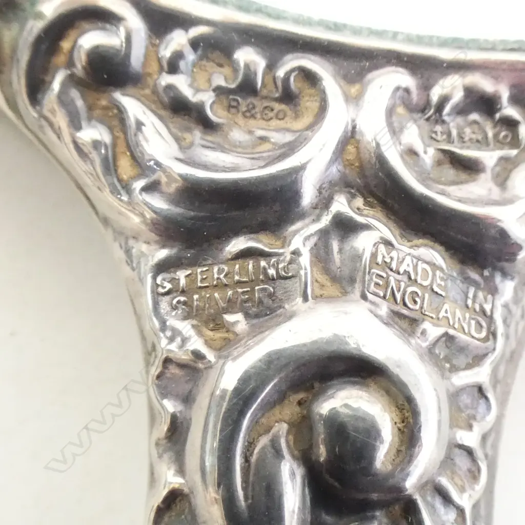 S/SILVER BACKED BRUSH & MIRROR SET  Image 1++
