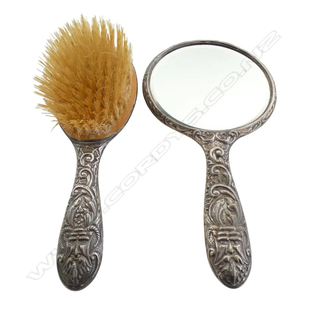 S/SILVER BACKED BRUSH & MIRROR SET  Image 1++