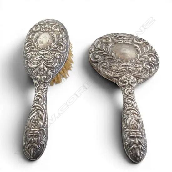 S/SILVER BACKED BRUSH & MIRROR SET 