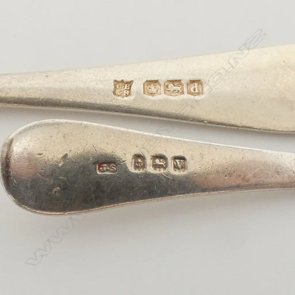 COLLECTION 17 SILVER TEASPOONS ETC 215gms Image 1++