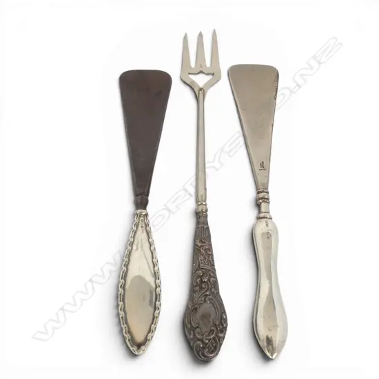 3 EARLY 20thC SILVER HANDLED IMPLEMENTS:  2 shoe horns + bread fork