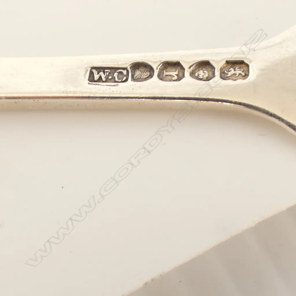 4 GEORGIAN STG SILVER LARGE FORKS, LONDON 1832, 1828 + LONDON 1901 STG SILVER FORK 305gms Image 1++