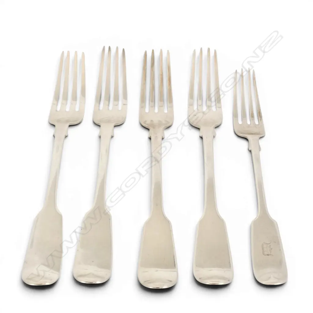 4 GEORGIAN STG SILVER LARGE FORKS, LONDON 1832, 1828 + LONDON 1901 STG SILVER FORK 305gms Image 1++