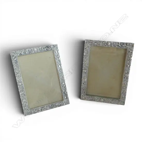 PR 800 SILVER PHOTO FRAMES, 165x120mm, 278gms 