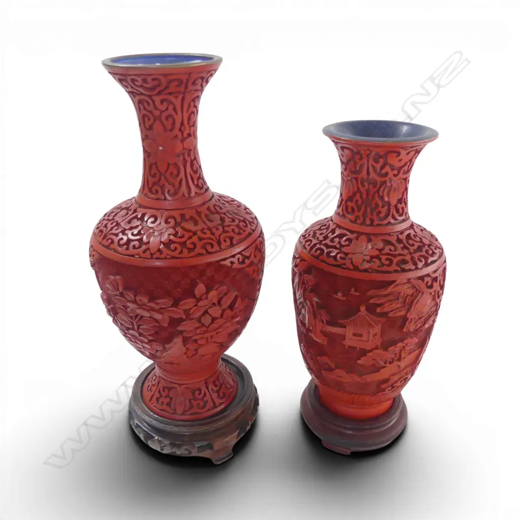 2 ORIENTAL RED CINNABAR RESIN VASES on wooden stands H.270mm Image 1++