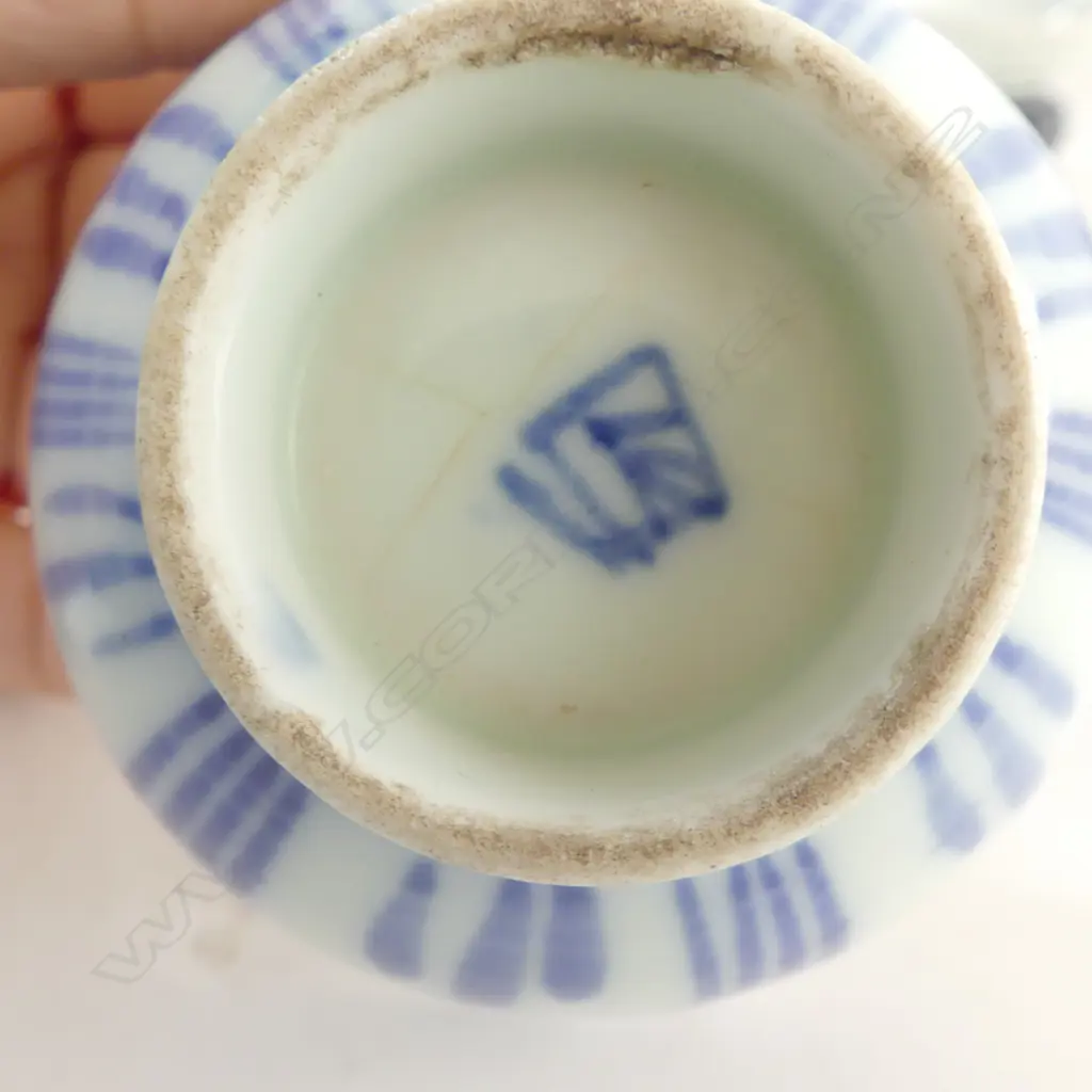 COLLECTION OF 7 ORIENTAL BLUE & WHITE PORCLAIN TEA BOWLS DIA90MM LARGEST Image 1++