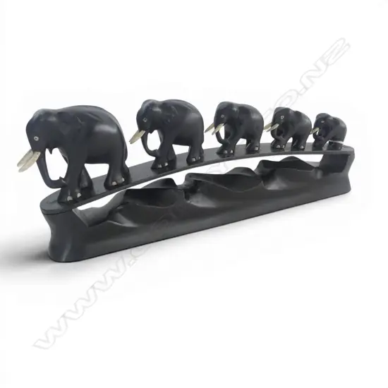 CELONESE EBONY ELEPHANT FAMILY ON STAND L380MM