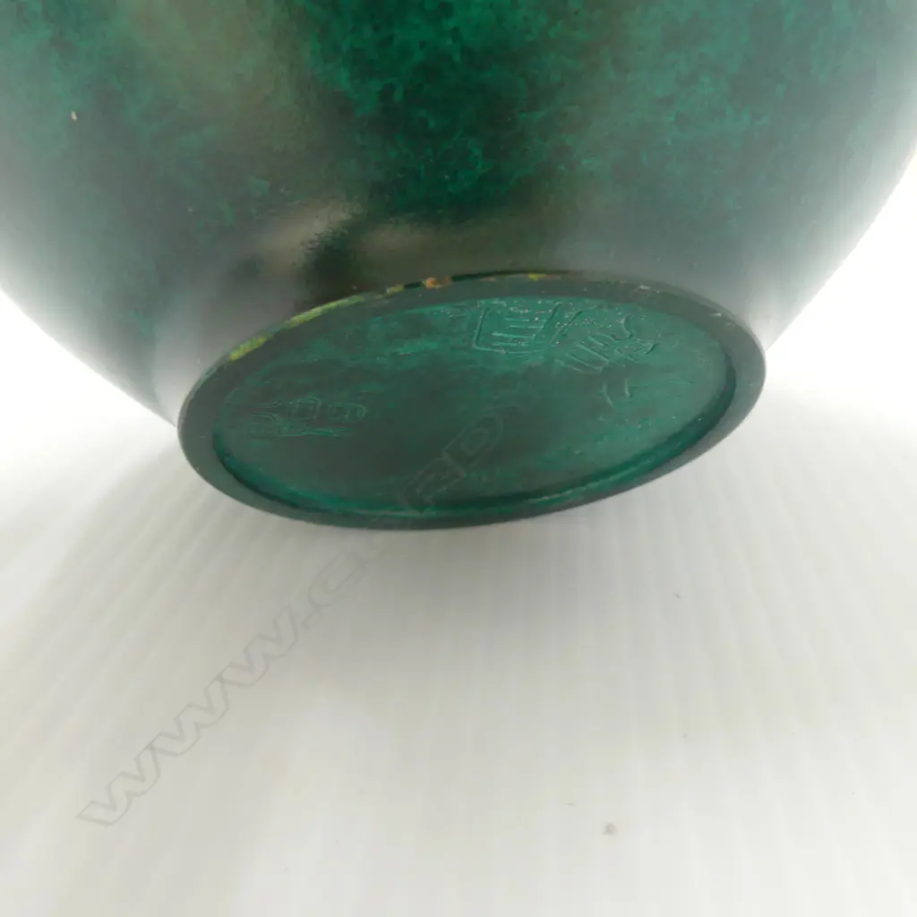 VINTAGE JAPANESE BRONZE VASE by MASTER ARTIST HASUDA SHUGORO (1915-2010), H.230mm, signature to base Image 1++