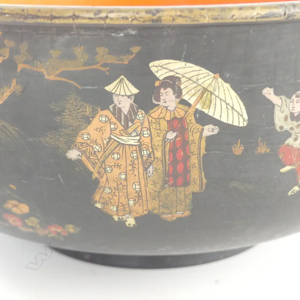 ANTIQUE JAPANESE BLACK LAQUERED HAND PAINTED PAPIER MACHE BOWL  SUPERB DETAIL H105 DIA235MM Image 1++