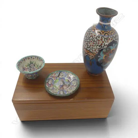 CLOISONNE VASE H.150mm AF, CUP & SAUCER, WOODEN BOX W.220mm
