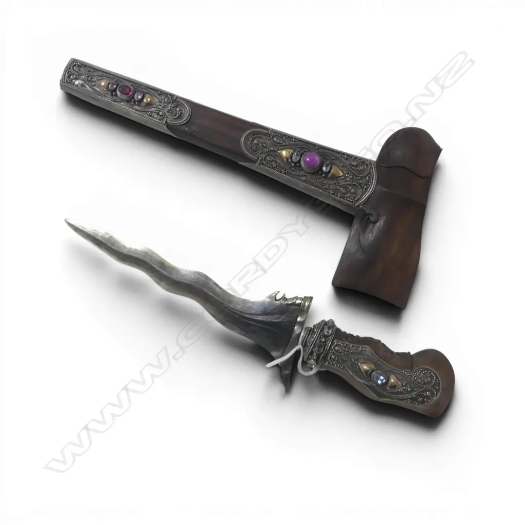 QUALITY 20thC INDONESIAN KRIS rosewood handle & scabbard w silver overlay set w gems star ruby + gemstones L.335mm Image 1++