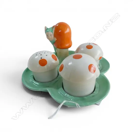 SHELLY MABEL LUCIE ATTWELL CRUET SET