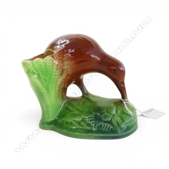 CROWN LYNN KIWI VASE H.110mm