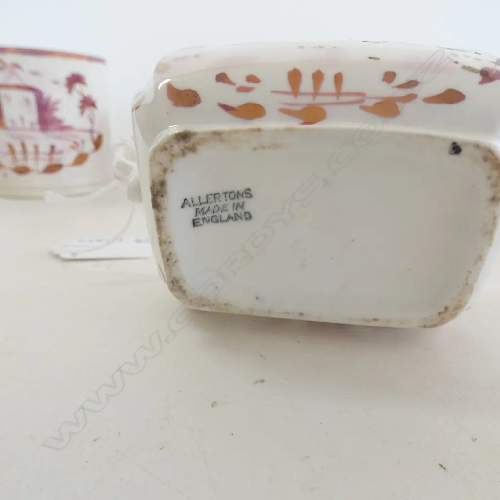 FOUR PIECES OF 19THC SUNDERLAND LUSTRE (faulted) Image 1++